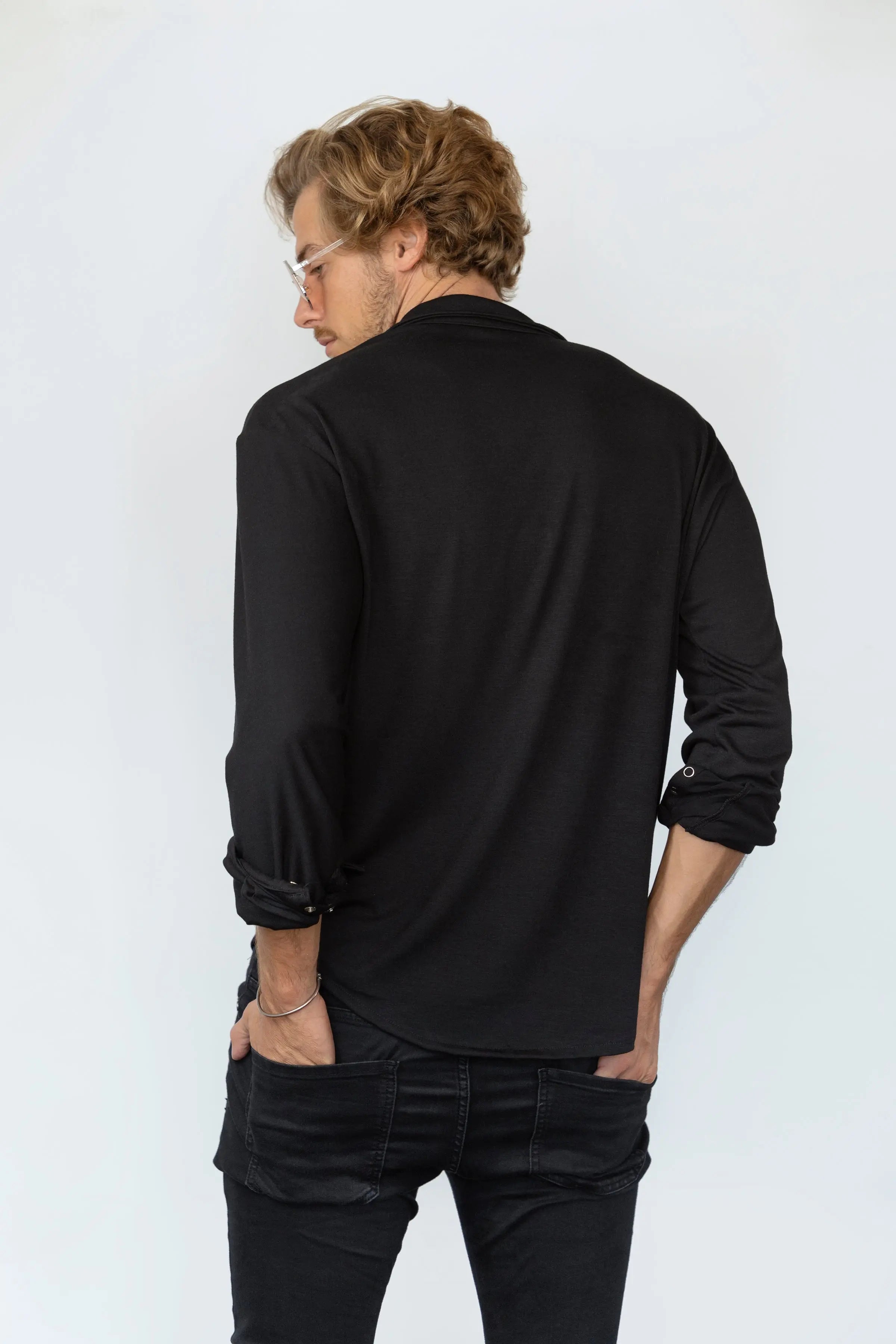 Black Premium by EMP Camiseta negra manga larga con nudo Camiseta