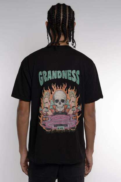 Playera negra grandness Young God Mexico