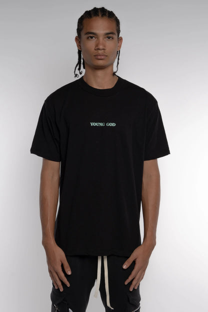 Playera negra grandness Young God Mexico